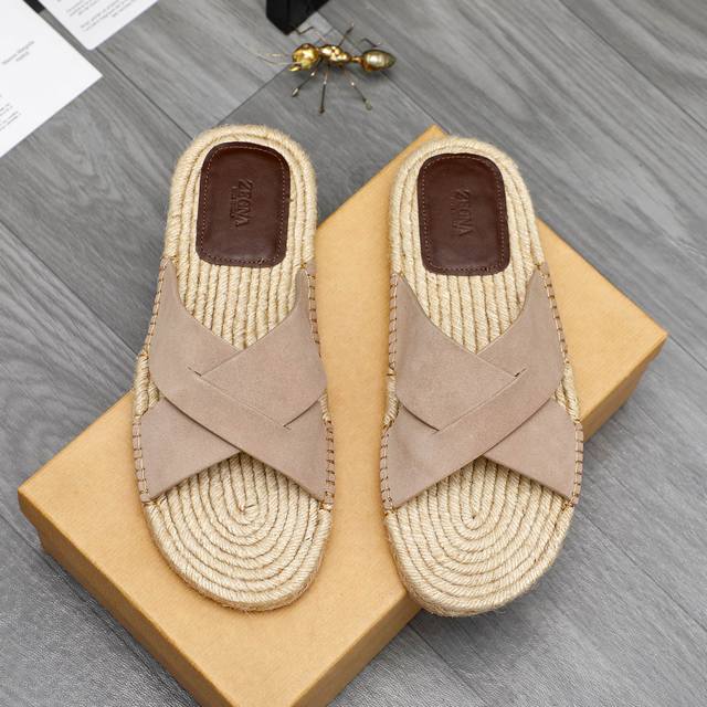 商品商标： 杰尼亚拖鞋 正码码数: 38-46 商品材料：精选 头层牛皮鞋面 麻绳组合生胶鞋底！
