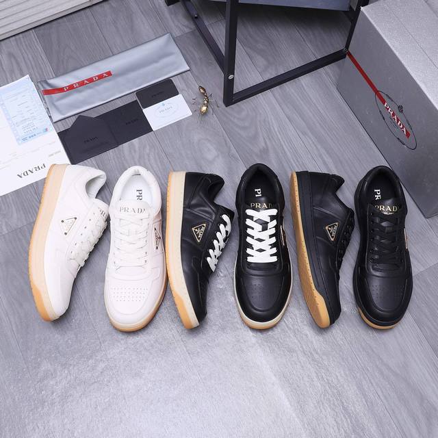 商品商标：Prada 普拉达 休闲鞋 正码码数: 38-44 45.46订做不退换 商品材料：精选 头层牛皮鞋面 牛皮内里 原版大底