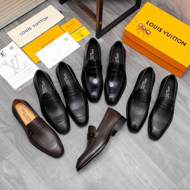 商品商标：Louis Vuitton 路易威登 商务正装皮鞋 正码码数: 38-45 46.47订做不退换 商品材料：精选 头层哑光牛皮鞋面 牛皮内里 原版大底