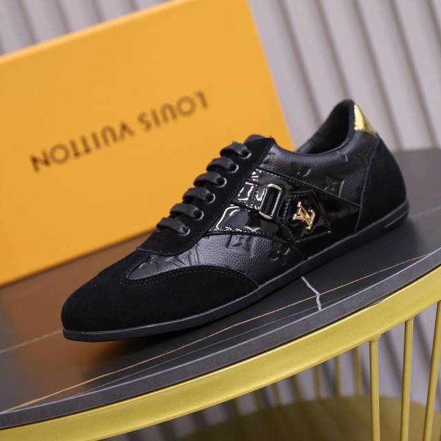 Louis Vuitton Lv.路易威登官网同款 原单爆款 Lv原工厂P牛皮材料1：1原板 羊皮内里，原厂发泡大底。身配件一比一开模 专柜品质 亲们你还为穿着