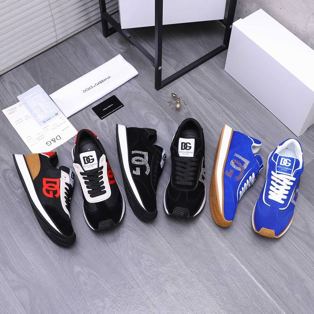 商品商标：Dg 杜嘉班纳 情侣款休闲鞋 正码码数: 36-46 商品材料：精选磨砂牛皮鞋面 牛皮鞋墊 原版大底