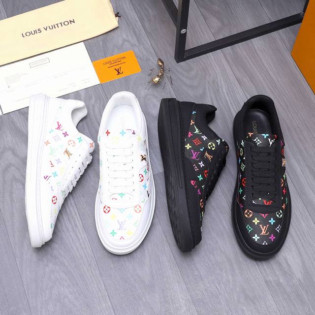 商品商标：Lv [路易威登] 休闲鞋 正码.码数: 38-44 商品材料：精选 牛皮搭配经典印花鞋面 网内里 牛皮鞋垫 原版大底