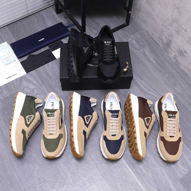 商品商标：Prada 普拉达 休闲系带男鞋 正码码数: 38-44 商品材料：精选 磨砂牛皮拼接布面 牛皮内里 原版大底