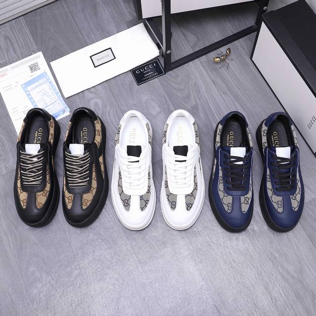 商品商标：Gucci 古驰 休闲男鞋 正码码数: 38-44 商品材料：精选牛皮拼接织布鞋面 羊皮内里 原版大底