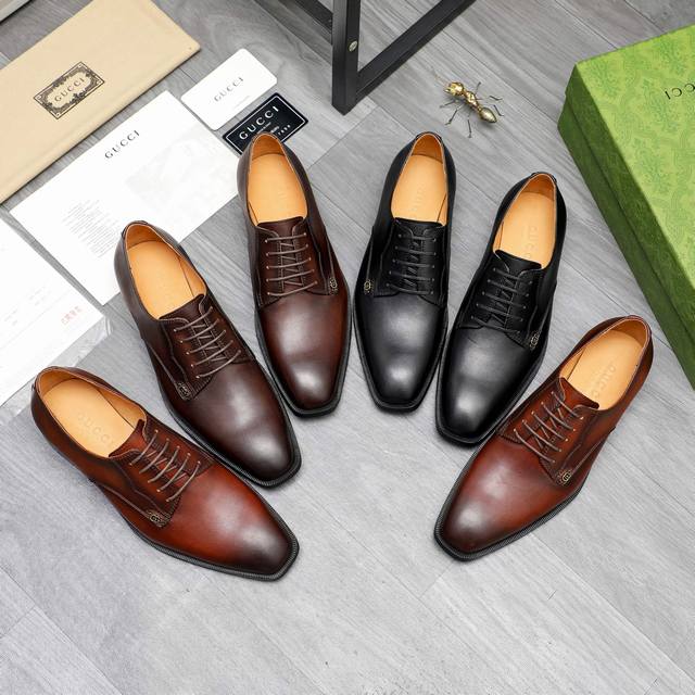 商品商标：Gucci 古驰 商务正装皮鞋 正码码数: 39-44 45定做不退换 商品材料：精选优质牛皮鞋面 牛皮内里 原版大底