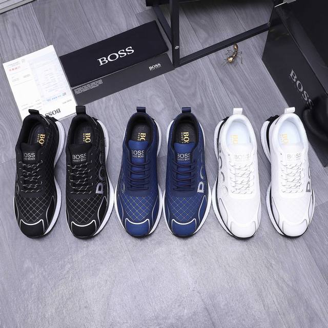 商品商标： ＢＯＳＳ 休闲鞋 正码码数: 38-44 商品材料：精选透气织布印花鞋面 网内里 牛皮鞋垫 橡胶大底