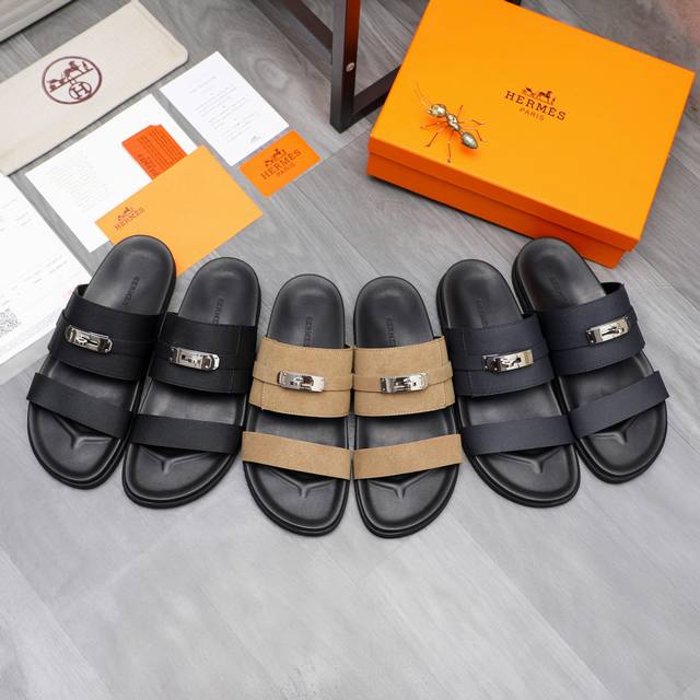 商品商标：Hermes 爱玛仕 情侣款拖鞋 正码码数: 36-46 商品材料：精选荔纹牛皮鞋面 原版大底