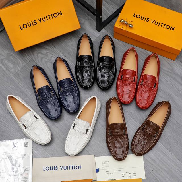 商品商标：Lv 路易威登 休闲套脚鞋 正码码数: 38－44 45 定做不退换 商品材料：精选 牛皮压纹鞋面 皮内里 橡胶大底