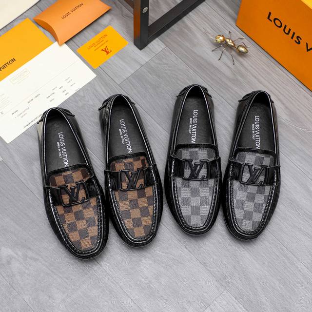 商品商标：Lv 路易威登 休闲套脚鞋 正码码数: 38－44 45 定做不退换 商品材料：精选 格纹牛皮鞋面 羊皮内里 橡胶大底