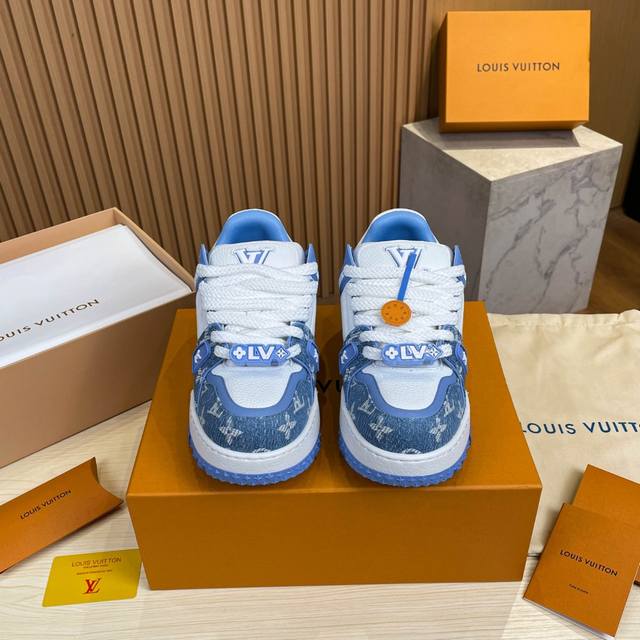 新款配色Lv Trainer胖丁 全新升级代购级Lv Trainer运动休闲鞋 原版面料，特殊滴胶工艺，内里透气舒适网布 原版发泡大底！独家私模！ 男女款:35