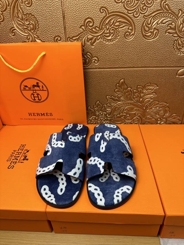 工厂P价P： Hermes爱马仕 官网最新专柜同步新款Oran牛皮面H拖鞋 巴黎原版飞回正品开模完美打造最高品质 诚意巨献，可随意进出专柜鞋面采用原版定制牛皮。