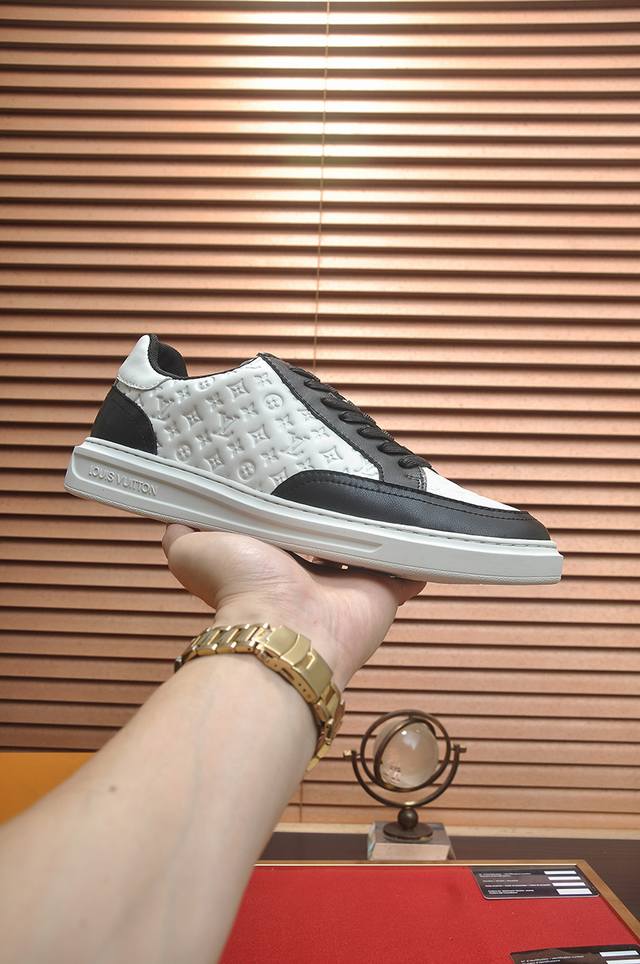 出厂价P Louis Vuitton Lv.路易威登官网同款 原单爆款 Lv原工厂P牛皮材料1：1原板 羊皮内里，身配件一比一开模 专柜品质 亲们你还为穿着O搭