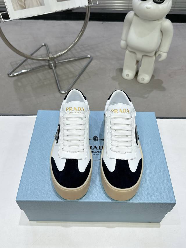 冲量价: Prada普拉达 最新Downtown Bold系列 厚底 松糕鞋 三角标 休闲运动鞋 小白鞋 原版购入开发 做货 Downtown Bold运动鞋从
