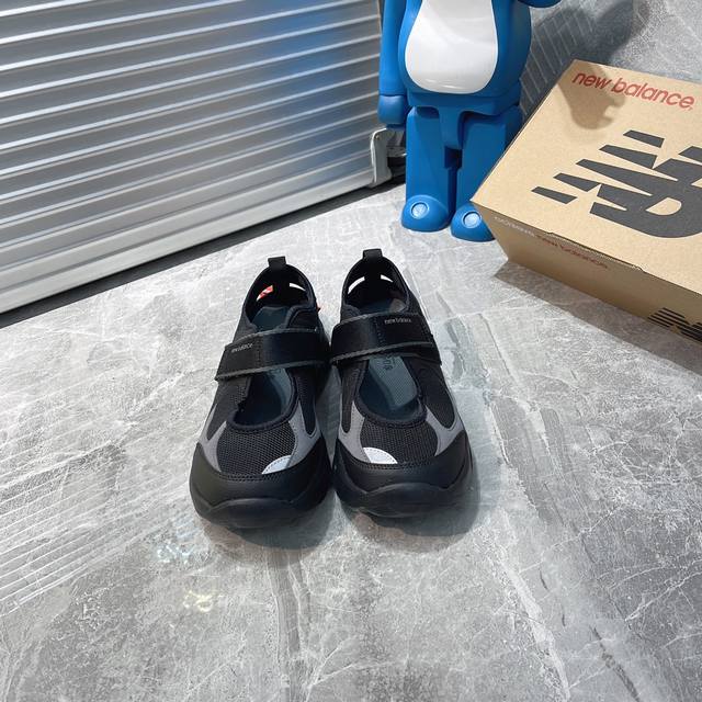 出厂 公司级 New Balance Nb 2202 玛丽珍女士运动，潮流复古运动 织物人造革轻便 低帮 休闲跑步鞋 时尚玛丽珍 #魔术贴鞋 配色太高级超有质感