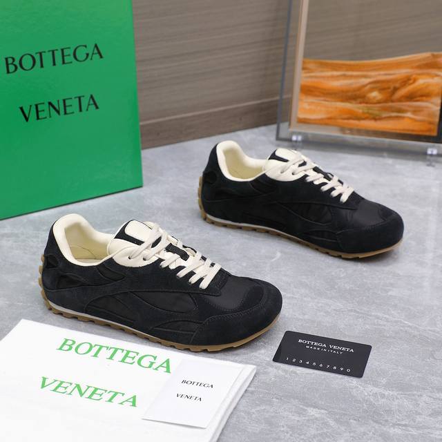 Bottega Venet* 葆蝶家Bv最新款Orbit系列 情侣款 复古 休闲 运动鞋 Bottega Veneta 以 年代自由随性的复古风格为灵感，推出全