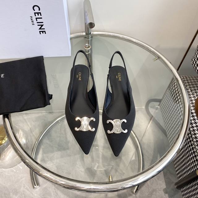 Celine赛琳新品Alma Triomphe 凯旋门后空平底凉鞋 顶级品质 经典凯旋门Logo 搭配原版定制科技布 开边珠牛皮 羊皮内里垫脚 进口真皮大底 S