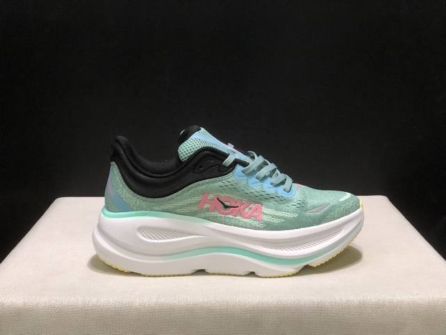顶级版本Hoka One One Bondi 9 舒适百搭防滑耐磨低帮跑步鞋男女同款 码数：36-41码 含半码 编码: 1147833-Ddw 全套得物包装：