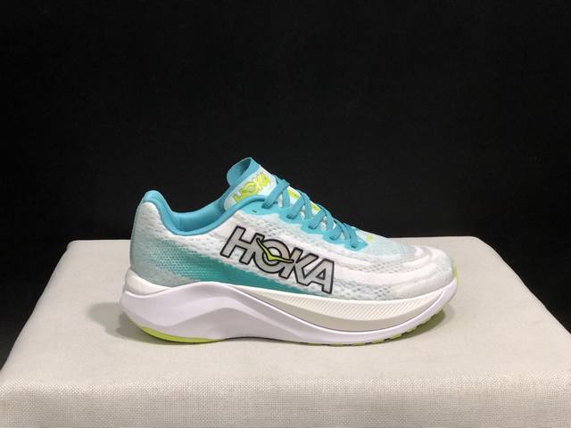 顶级版本Hoka One One Mach X 低帮跑步鞋男女同款 码数：36-46码 含半码 编码: 1141451-Bksv 全套得物包装：毒卡 毒扣 棉袜
