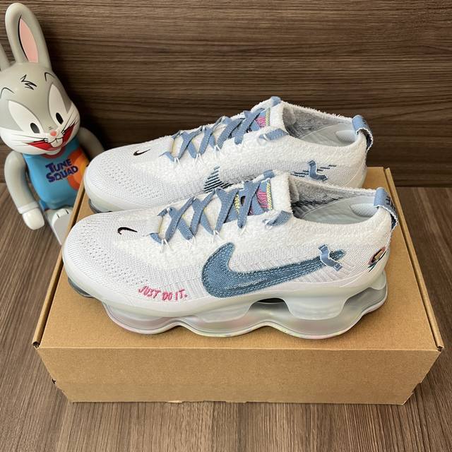 顶级版本Nike Air Max Scorpion Fk减震防滑低帮跑步鞋男款白蓝。 码数：39-46码 编码: Fj7736-141 全套得物包装：毒卡 毒扣