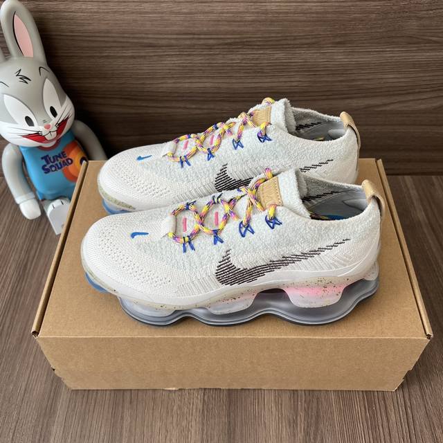 顶级版本Nike Air Max Scorpionfk减震防滑低帮运动休闲鞋男女同款白灰。 码数：35-46码 编码: Fj7070-001 全套得物包装：毒卡
