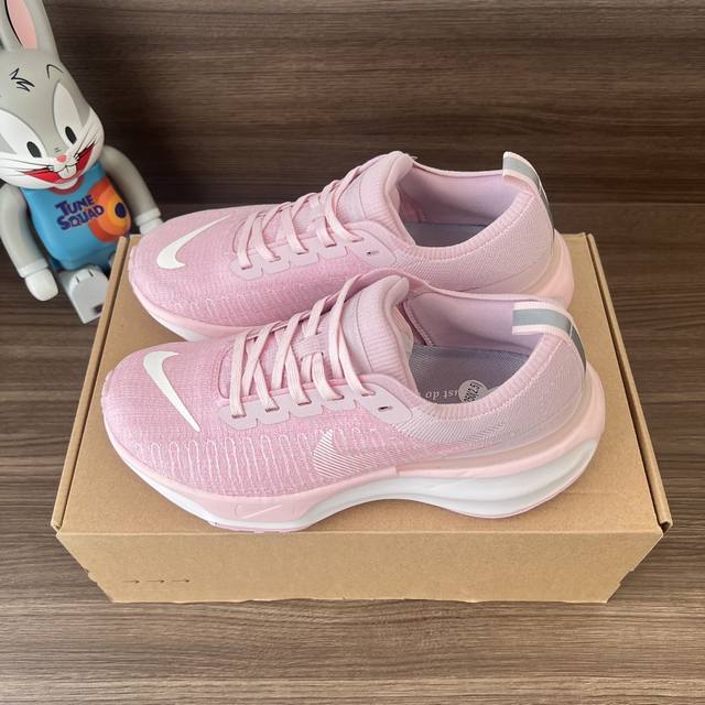 顶级版本Nike Zoomx Invincible Run Flyknit3减震防滑低帮跑步鞋粉色女款。 码数:36-40 带半码