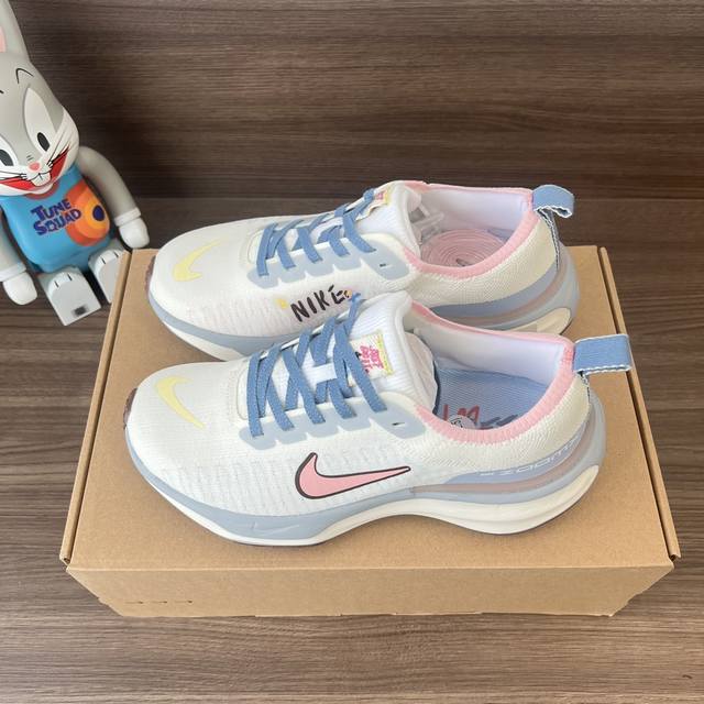 顶级版本Nike Zoomx Invincible Run Flyknit3减震防滑低帮跑步鞋白粉女款。 码数:36-40 带半码