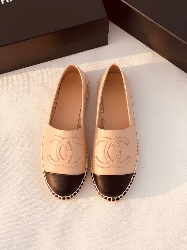 顶级版本 Chanel 春款渔夫鞋 原版去定制材质 正品工艺 手工折边后缝合 纯手工串线 原版注胶半透明牛筋原色麻底 Size：35 41 34-42可定做