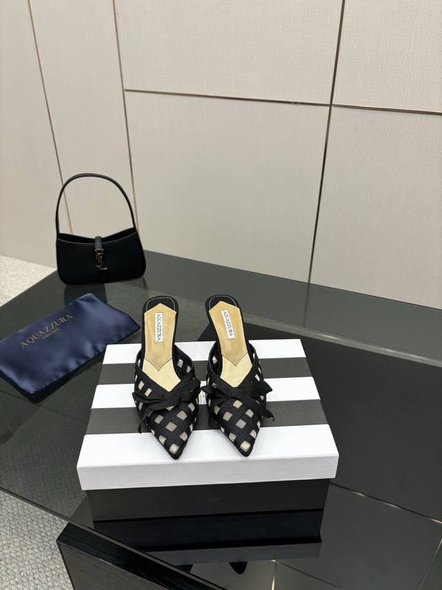 Aquazzura Zp 原版开模 新品丝绒网纱 高跟凉鞋 采用原版定制真丝制成，原版开模施华洛奇水钻装饰扣，超闪 大底金色标志性菠萝微标赋予单品丰富的品牌内涵