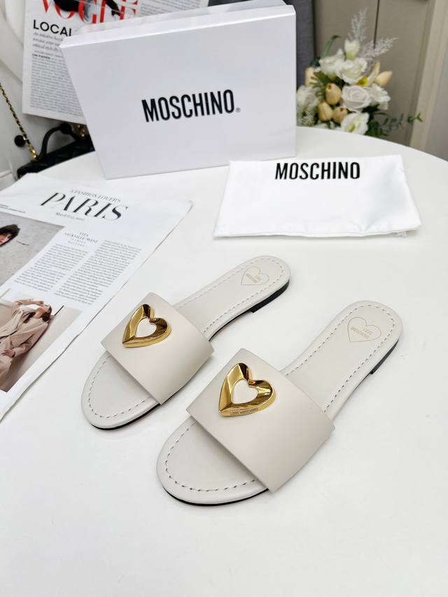 冲量价: Love Moschino莫斯奇经典款，牛皮面，羊皮内里，35－43，8色任选