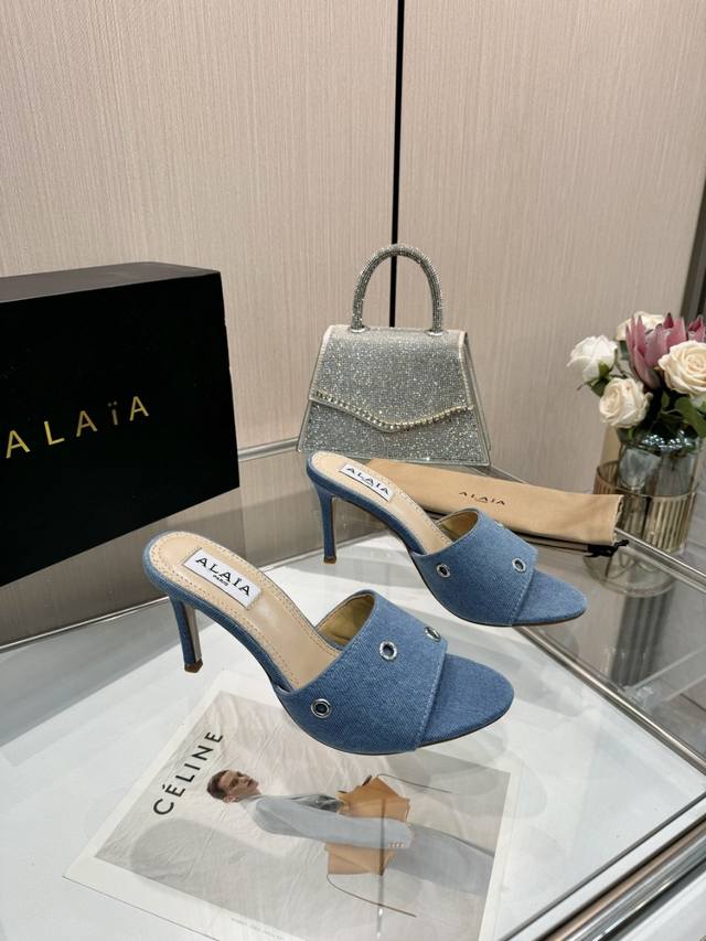Alaia 阿莱亚 .8色可选，跟高8Cm 码数：35-42 出厂价P