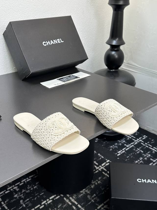厂价 Chane*｜小香24P新品 针织双C平底拖鞋 夏天一定要入的凉拖系列 鞋面采用原版定制材质 内里垫脚是丝绸羊皮 意大利进口牛皮大底 码数：35-39 4