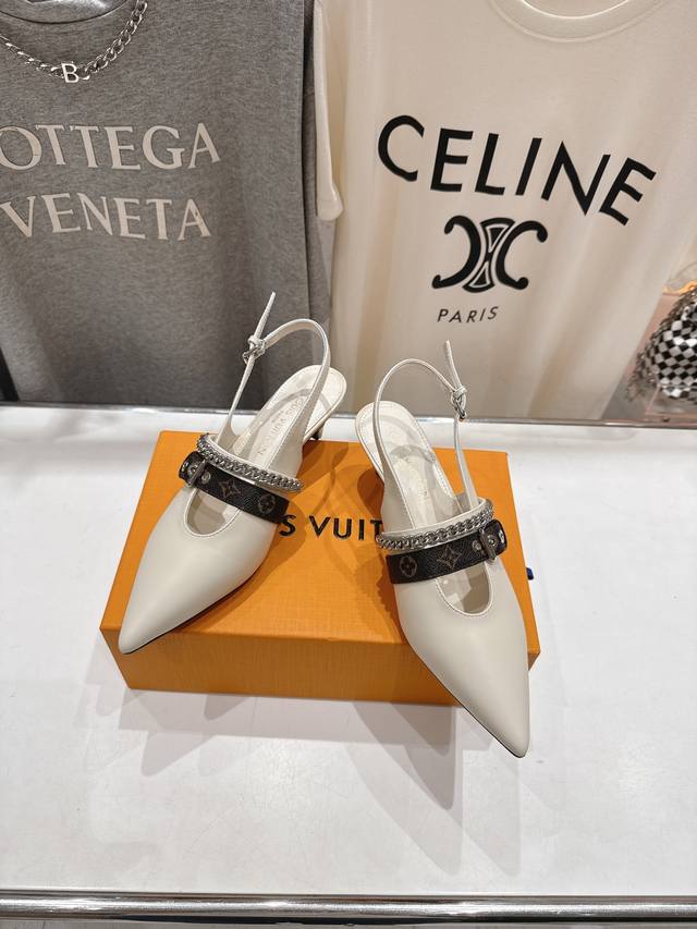 高版本出厂 Louis Vuitton Ss25 New Arrival Lv驴牌春夏系列新款尖头高跟鞋凉鞋单鞋 简约精致，高级感满满，尽显优雅气质～上脚超好看