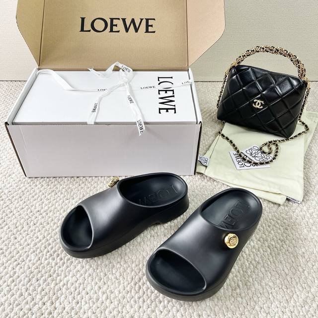 配飞机盒 ＬＯＥＷ罗意威 25年夏季新款 Foam Pebble厚底沙滩纽扣凉拖鞋 正码:35-39订做40
