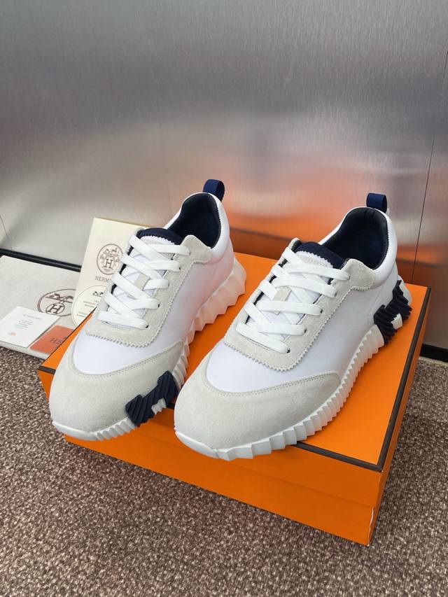 女码 男码 爱马仕 Hermes 秋冬经典情侣款 Bouncing 休闲系带百搭运动鞋 H家厚底时尚风格拼色跑鞋 材质：鞋面进口环保透气网眼布拼接进口羊猄皮+水