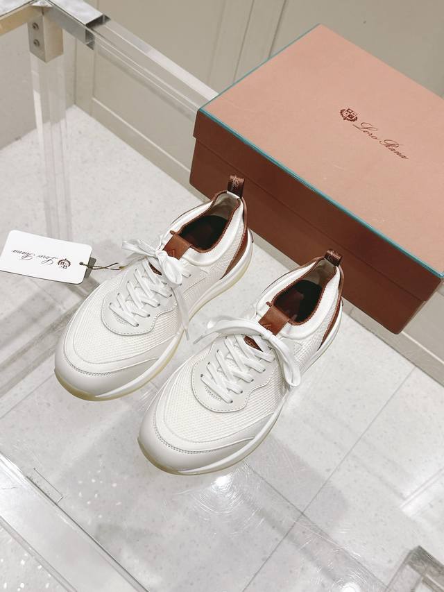 Lp诺悠翩雅顶级公司货 Loro Piana 男鞋 Lp Walk Wish 男士运动鞋 这款运动鞋以现代视角重新定义标志性360 Lp，采用全新外形和更宽大的
