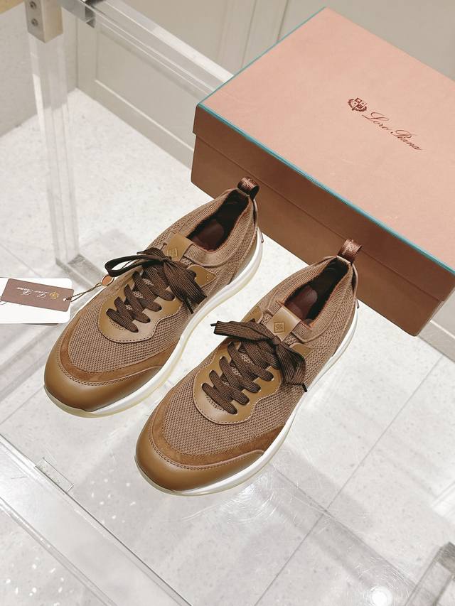 Lp诺悠翩雅顶级公司货 Loro Piana 男鞋 Lp Walk Wish 男士运动鞋 这款运动鞋以现代视角重新定义标志性360 Lp，采用全新外形和更宽大的