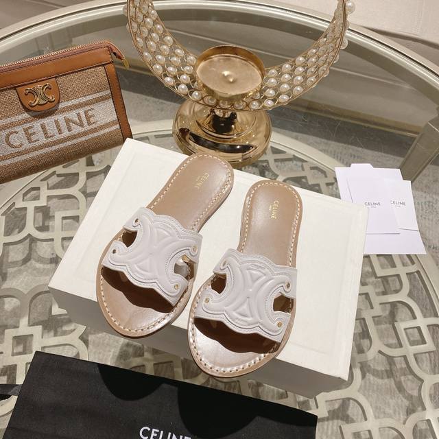 原版定制春夏Ceiine赛琳爆款凯旋门Logo凉拖鞋 高级感十足 网红Ins种草神器、非常复古风、气场十足单品、设计风格非常新颖、高档且非常舒适.原版一比一定制