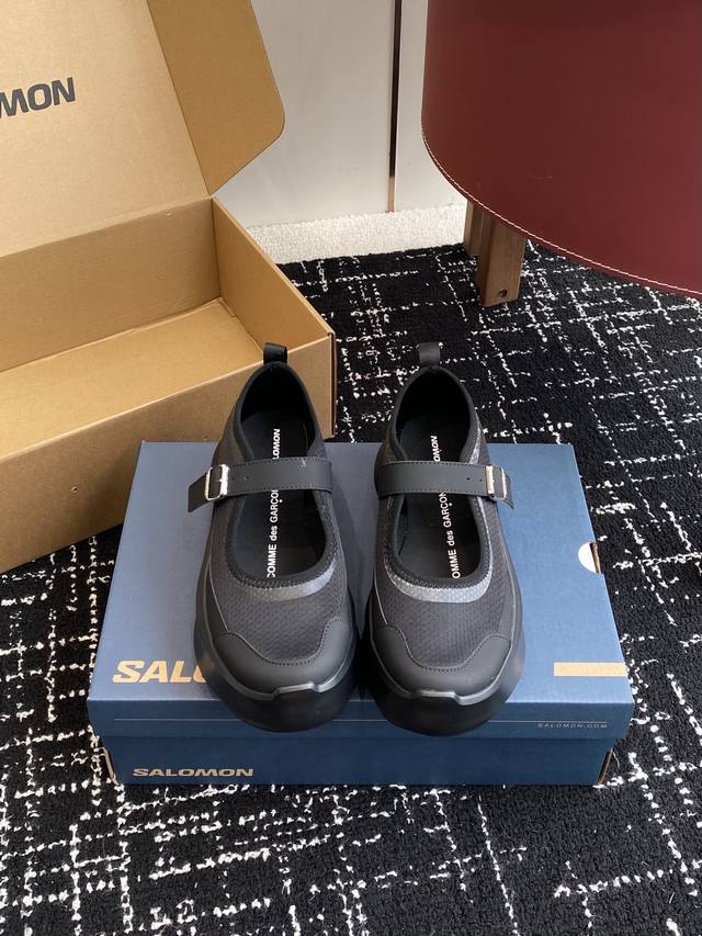 代购级 Cdg X Salomon 萨洛蒙 联名款Xt-6 系列 厚底 玛丽珍 休闲 运动鞋 原版购入开发 做货 延续品牌设计基因，融合简约的设计和实用的技术性