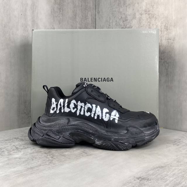 新款上架 Balenciaga 25Ss Triple S 巴黎世家 做旧新款老爹鞋 全套原纸板楦头开发 最原汁原味的灵魂版型 全鞋荧光划线卡点 原盒原配 正确