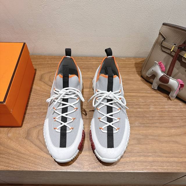 男款20 情侣款 H家25Ss早春小白鞋！经楦靴型+英伦复古设计，经典耐看！原版倒模楦型，极致1:1形体，进口高端面料呈现出精致质感！ 开模定制A级高密私模大底