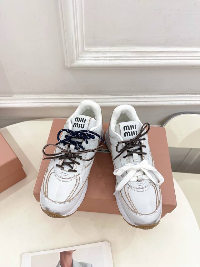 Miu Miu 缪缪 25 2025早春新品 专柜主打最新走秀款 美式复古风老爹鞋运动鞋火爆上新！ Bs缪家高货 顶级工艺打造精品质感 无敌舒适 绝对是一见钟情