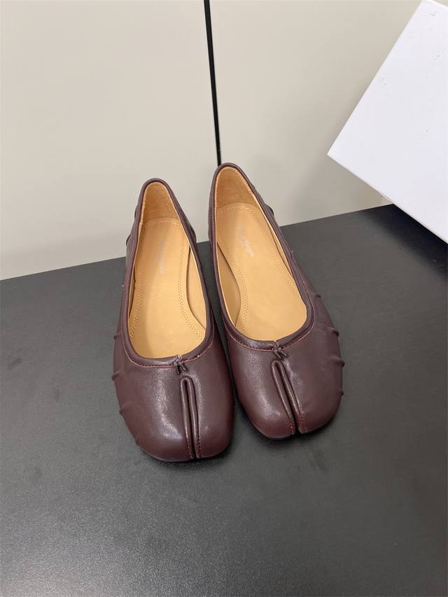 高定品质！Maison Margiela Mm6马吉拉分趾鞋 Tabi分趾单鞋 意产植鞣羊皮！ 欢迎对比 真正的原版大底！ Size:35-39 40.41定制