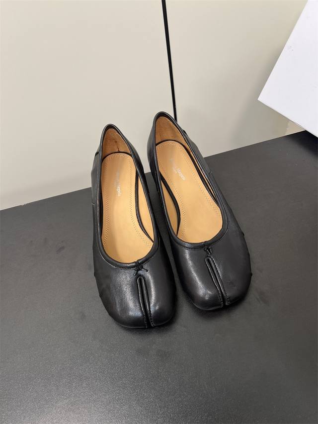 高定品质！Maison Margiela Mm6马吉拉分趾鞋 Tabi分趾单鞋 意产植鞣羊皮！ 欢迎对比 真正的原版大底！ Size:35-39 40.41定制