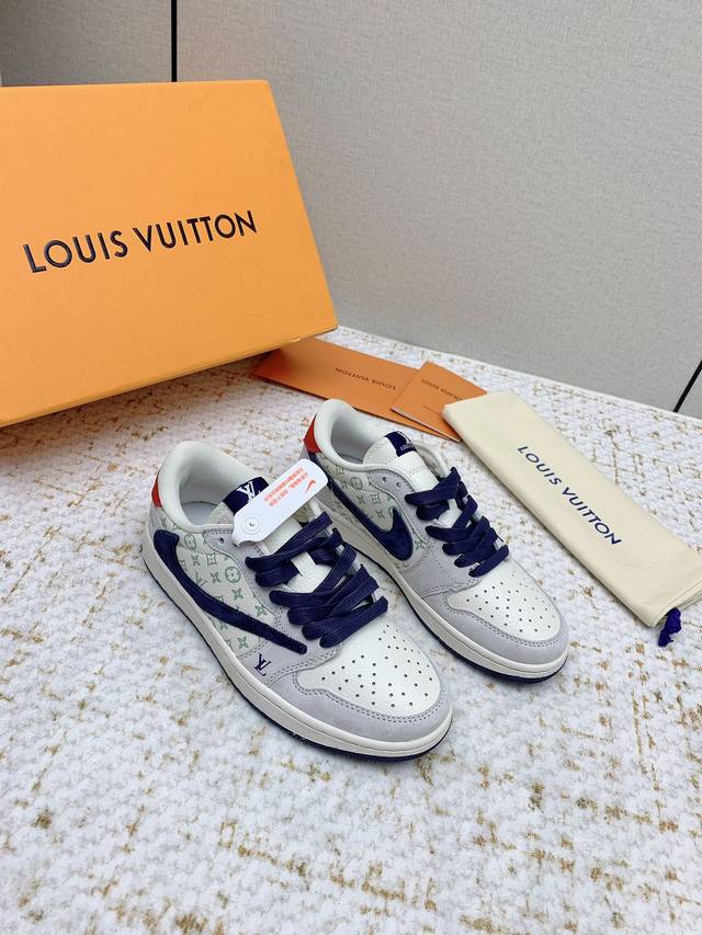 出厂 高版本 Nike联名Lv休闲板鞋 限定走秀新款 顶级品质 代购级 情侣款码 耐克乔一联名鞋让鞋迷大开眼界，各种意想不到的设计创意，大Lgou配色方案给大家