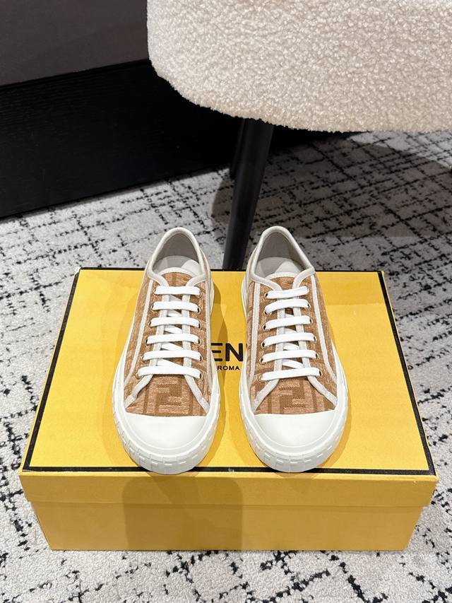 情侣款 Fendi芬迪 25 Domino系列 老花Ff帆布 情侣款 休闲 运动鞋 滑板鞋 Fendi Domino情侣款 运动鞋 -全新必备款型！开启多米诺效