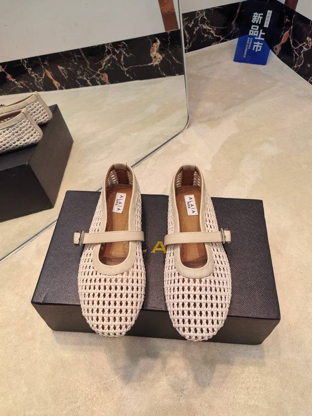 2025Alaia 新款编制网面拖鞋 面料:原版定制羊皮 内里:定制羊皮 垫脚:定制羊皮 大底:原版开模橡胶大底 码数:36-39 40.41.42定制不退换