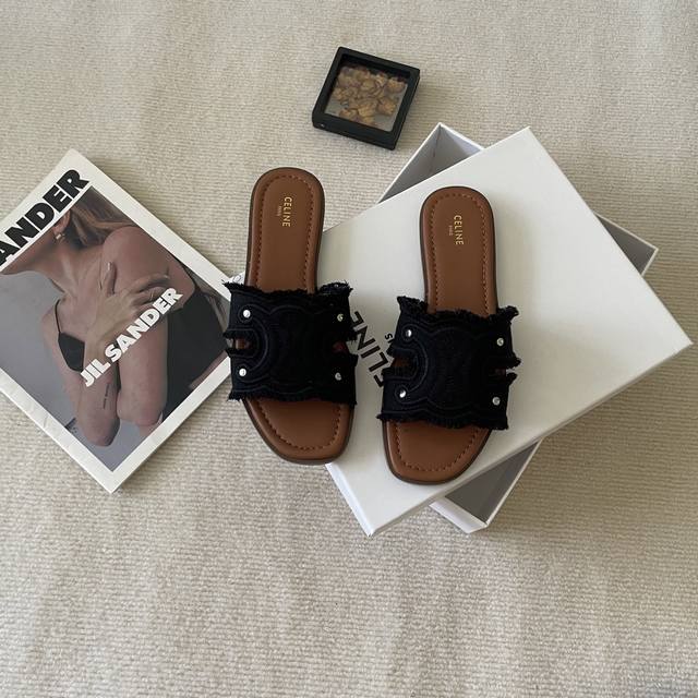 出厂： Celine 赛琳2025专柜 顶级专柜 初夏新品 官网上新 独家首发 Celine 赛琳 凯旋门 25Ss 牛仔流苏拖 Ceiline拖 流苏 拖鞋