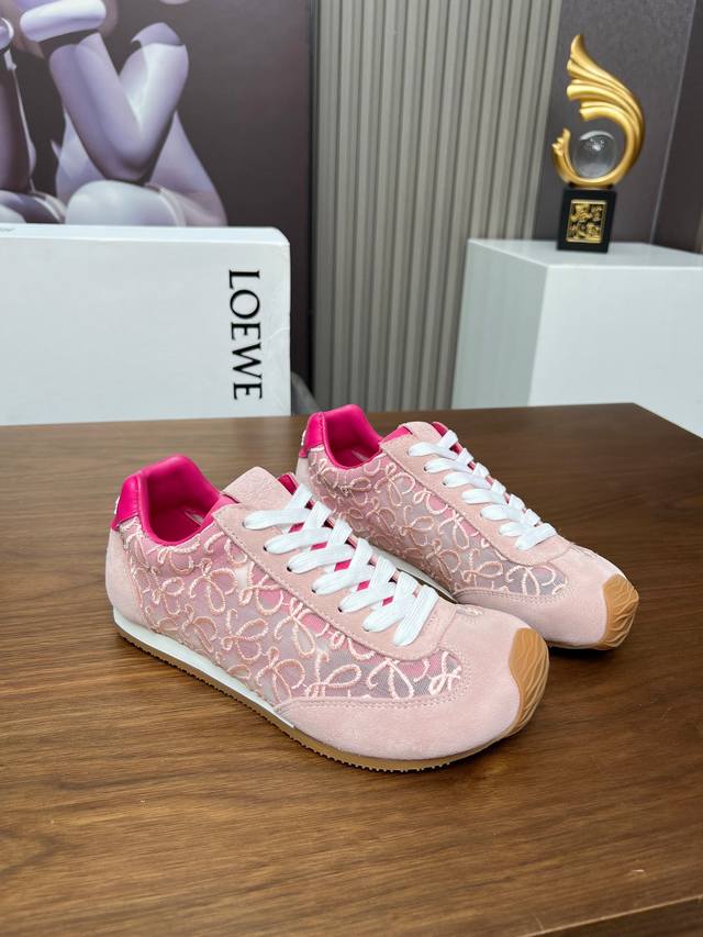 橙子出厂价P ，扣子配件+15 Loewe 罗意威二代Ballet Runner升级2.0给足界一些震撼，网纱透气芭蕾运动鞋阿甘鞋德训鞋情侣运动鞋 不对称鞋头造