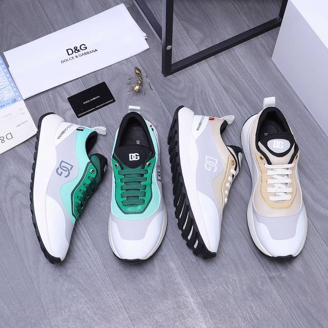商品商标：Dg 杜嘉班纳 休闲男鞋 正码码数: 38-46 商品材料：精选牛皮拼接鞋面 网内里 牛皮鞋垫 原版大底