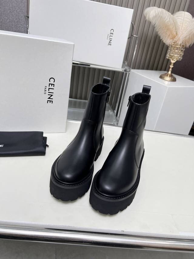 工厂p价 女装女鞋 运动原单 Celine 赛琳 凯旋门时尚百搭舒适厚底靴！！面料头层牛皮、高丝光羊京、内里羊皮发炮大底、标准码数35 40 41、42订做不退